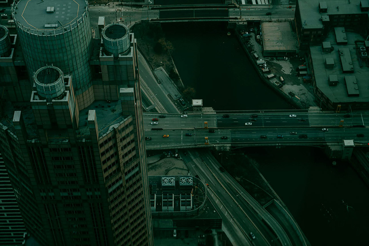 Cars street-mapping with the NATIX app through a big city 